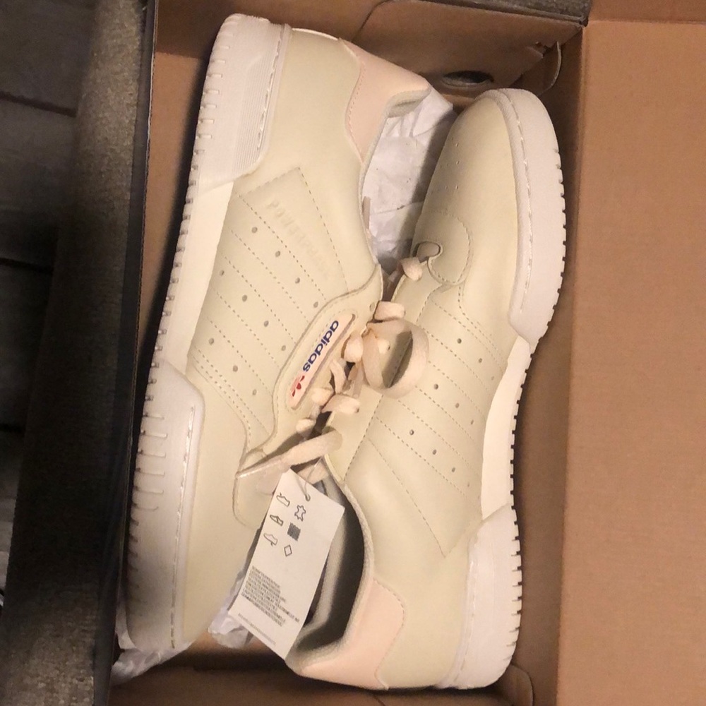 Adidas Powerphase